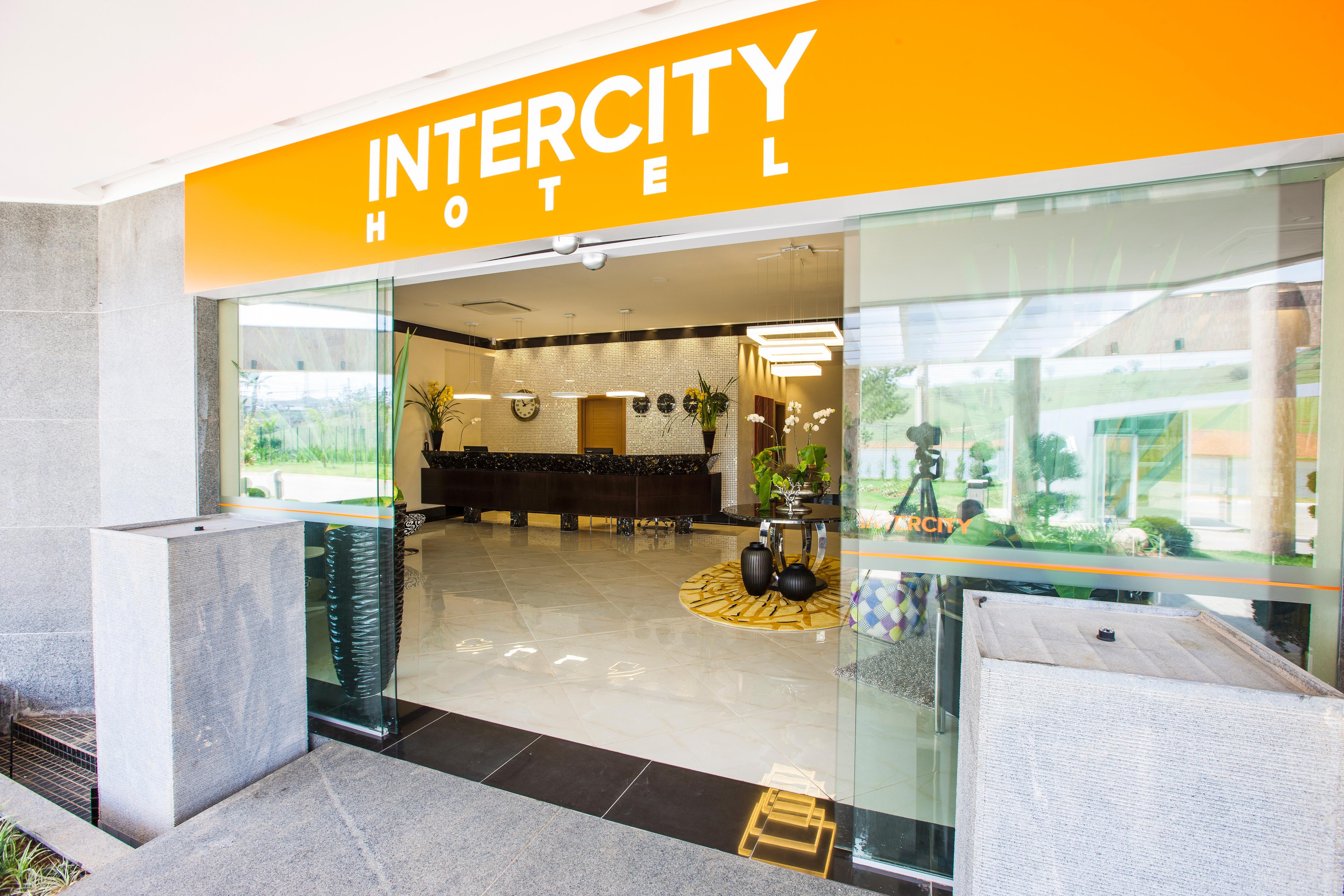 Intercity Vinhedo Hotel Exterior photo