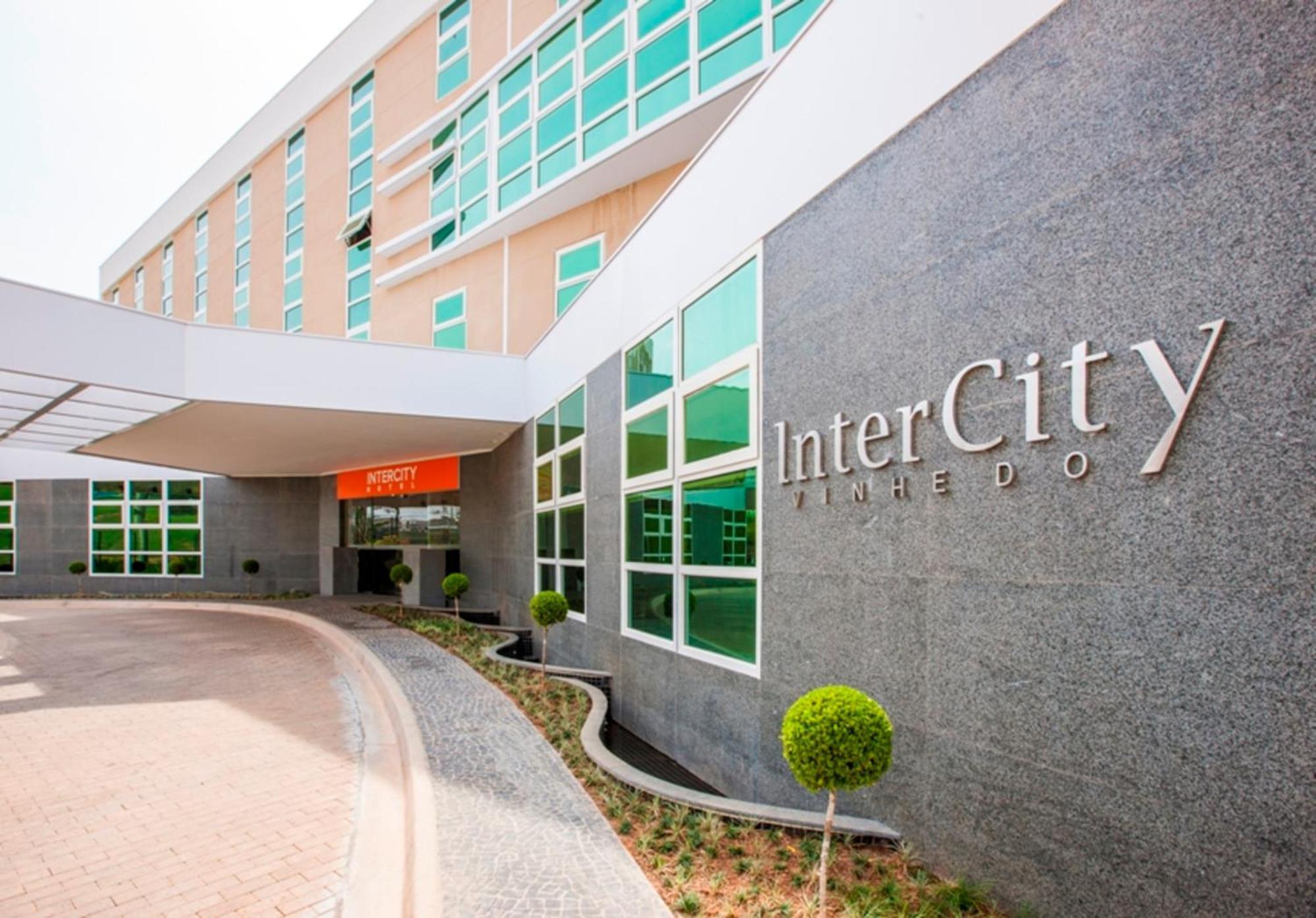 Intercity Vinhedo Hotel Exterior photo