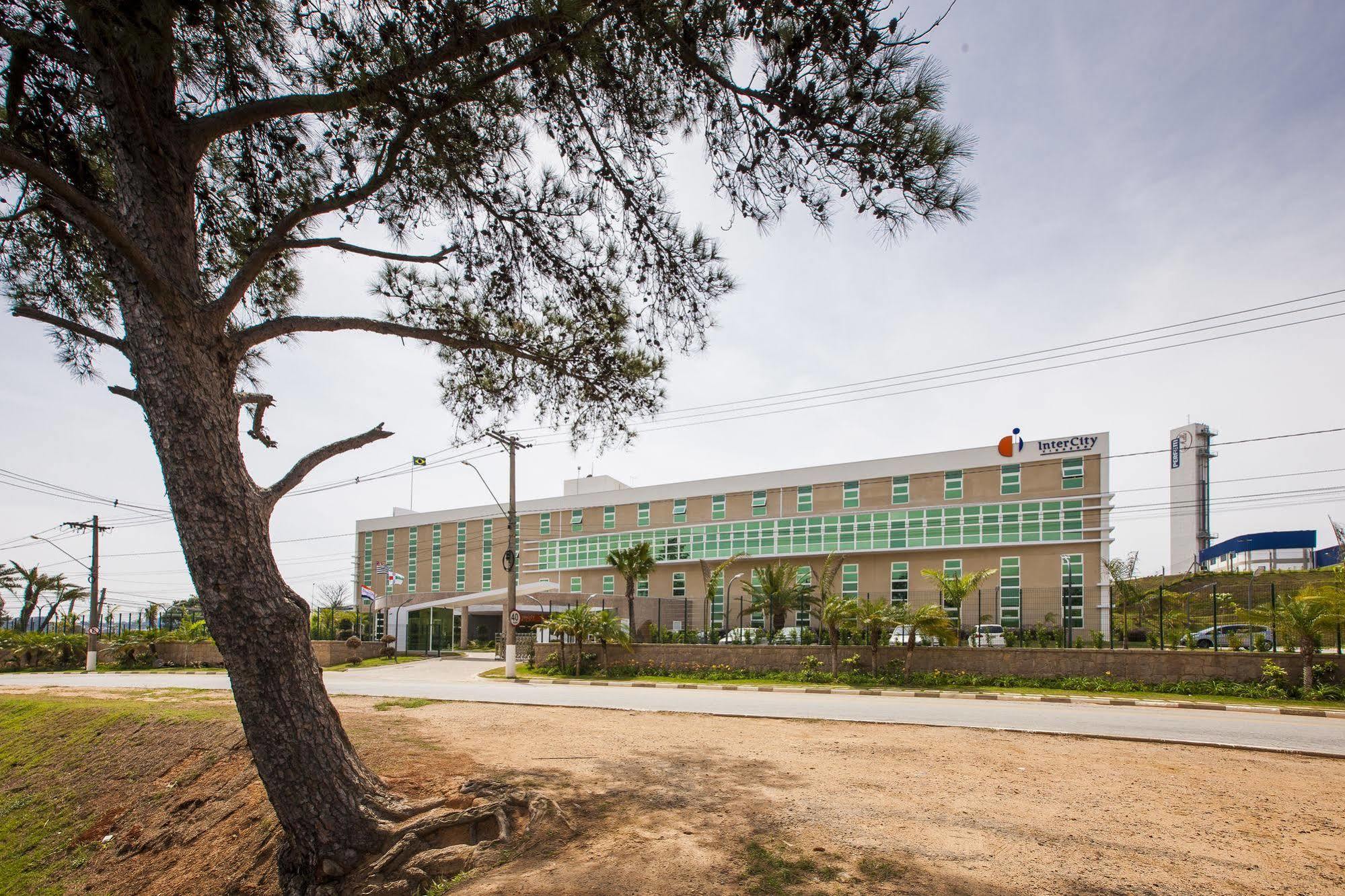 Intercity Vinhedo Hotel Exterior photo